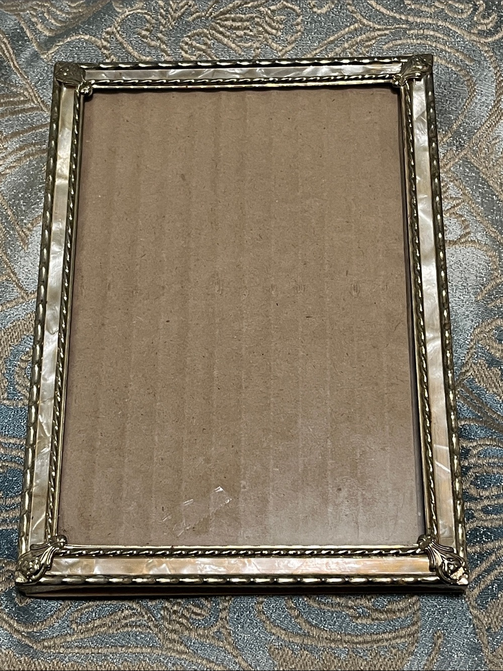 Classic Gold Ornate Picture Frame - Elegant Gold Home Accent 5”x7”